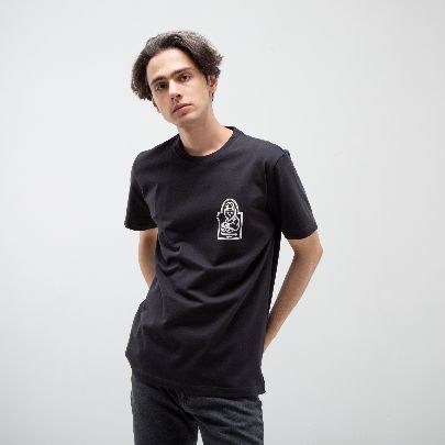 Picture of Black t-shirt