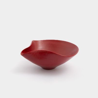 Picture of Big maroon ceramic deformed bowl 1