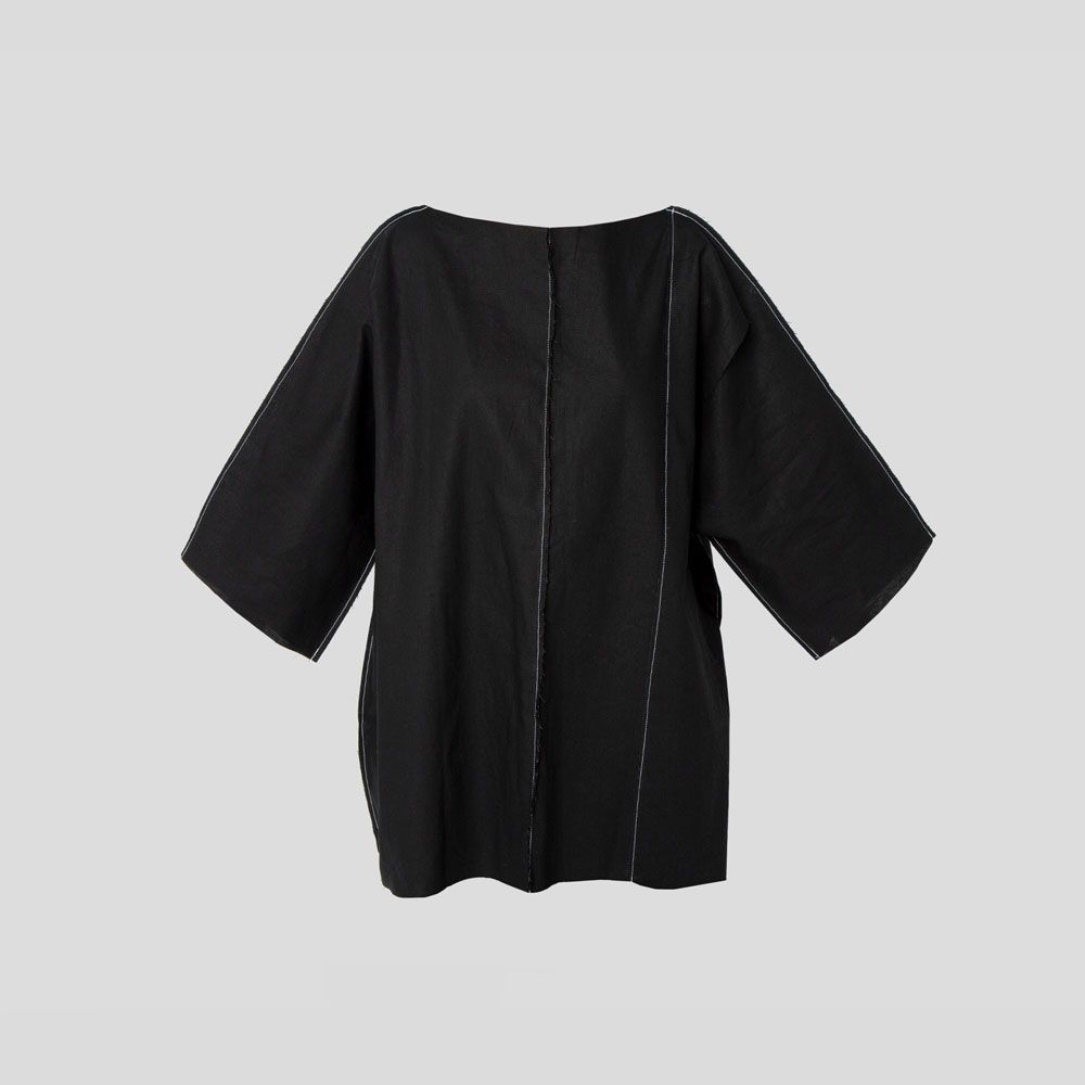 Picture of Black long sleeves 