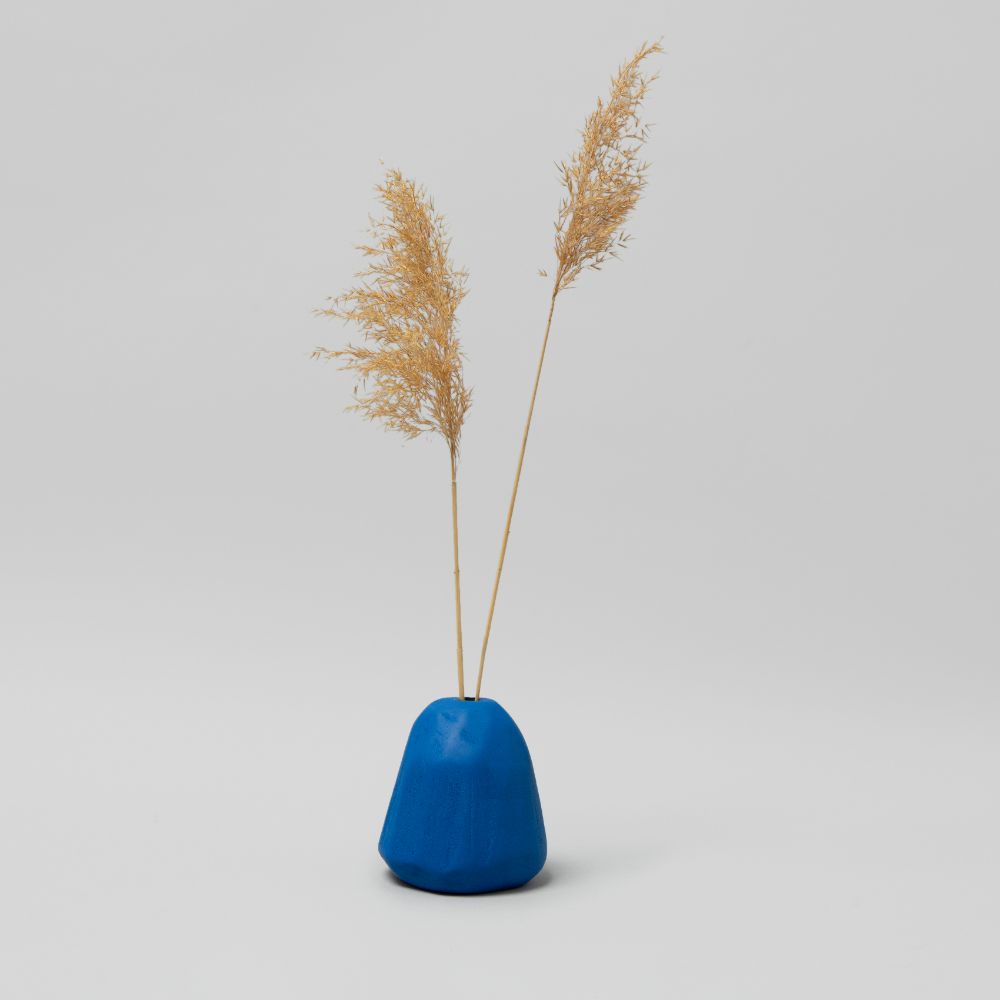 Picture of Blue vase