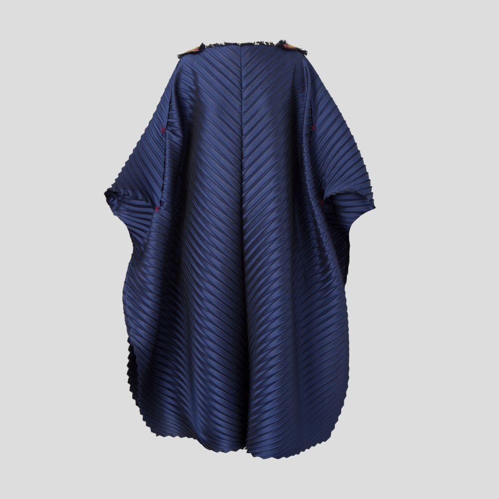 Picture of Navy blue pleated kimono