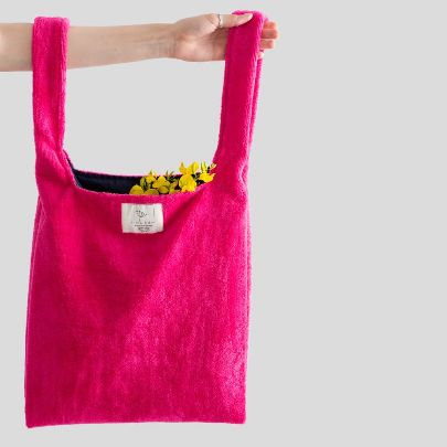 Picture of Small magenta towel bag