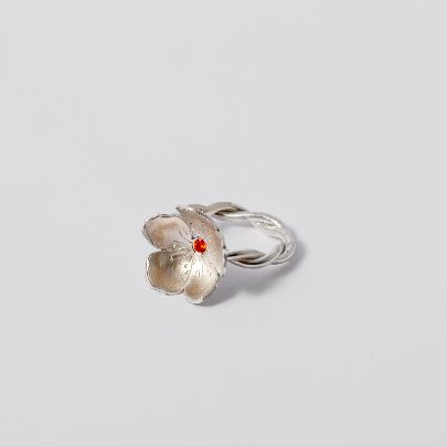 Picture of Orange flower ring