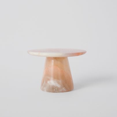 Picture of Pink marble cake stand