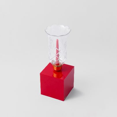 Picture of Basic red candle holder