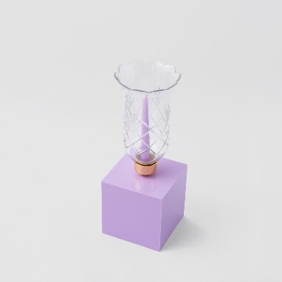 Picture of Basic lilac candle holder