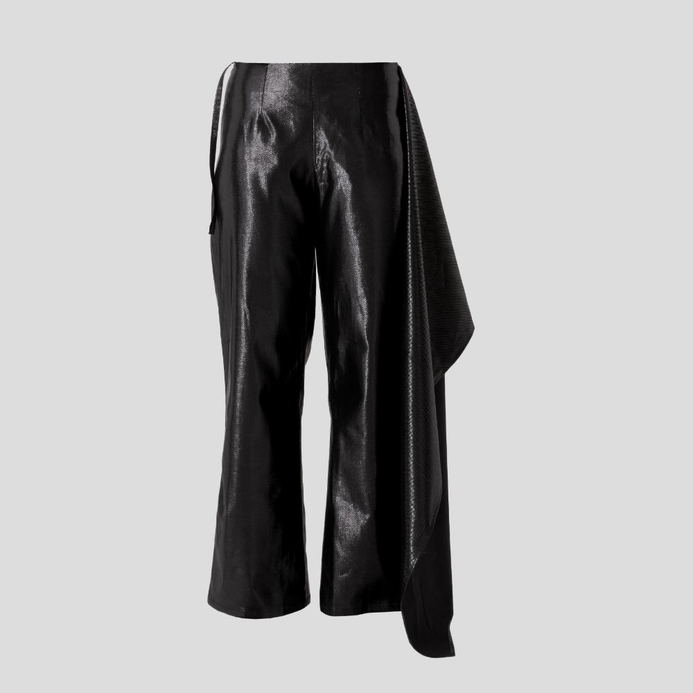 Picture of Women's metallic pants