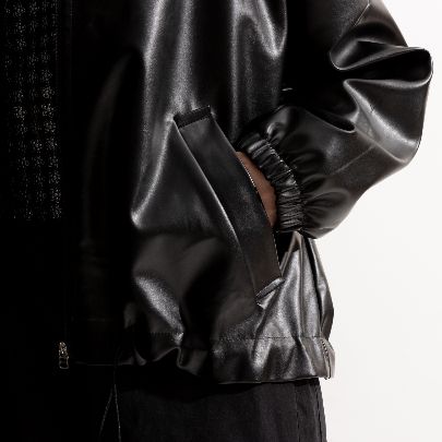 Picture of Women's black leather jacket