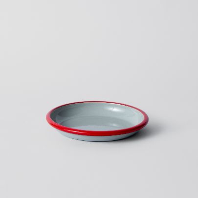 Picture of Gray and red plate