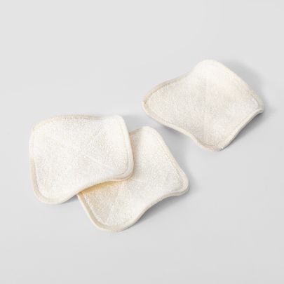 Picture of Double-sided makeup remover pad