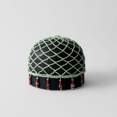 Picture of Glittery fishnet skullcap 