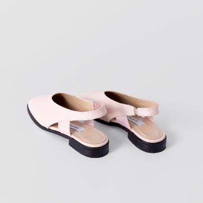 Picture of Women's light pink sandals