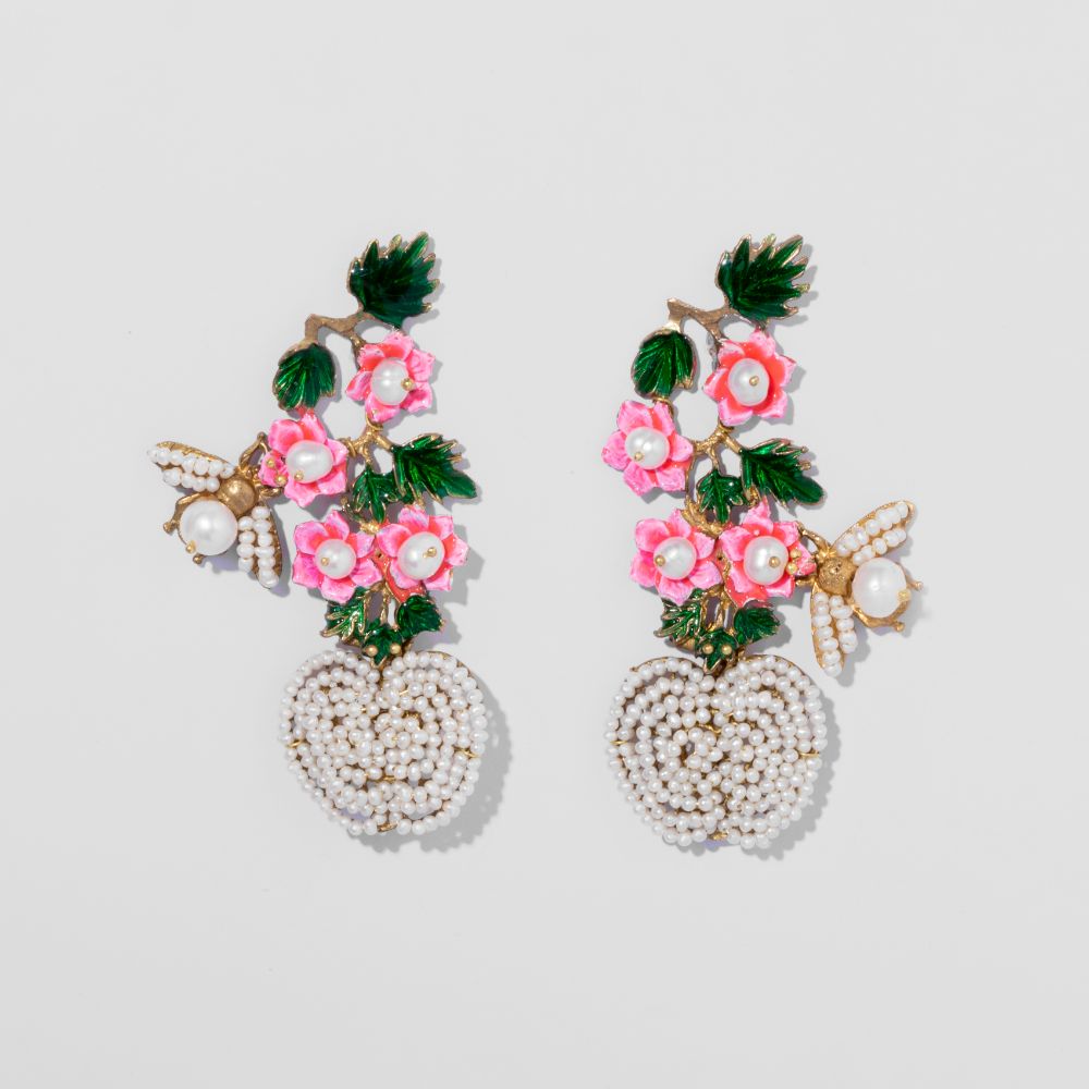 Picture of Women's apple tree earrings