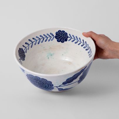 Picture of Flower design bowl