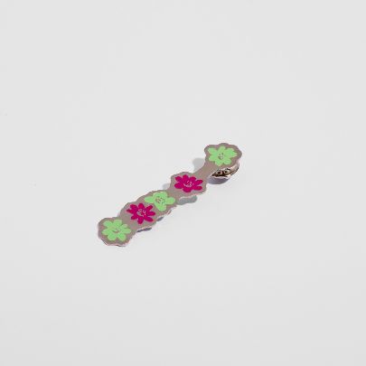 Picture of Pink mulehet flower pin