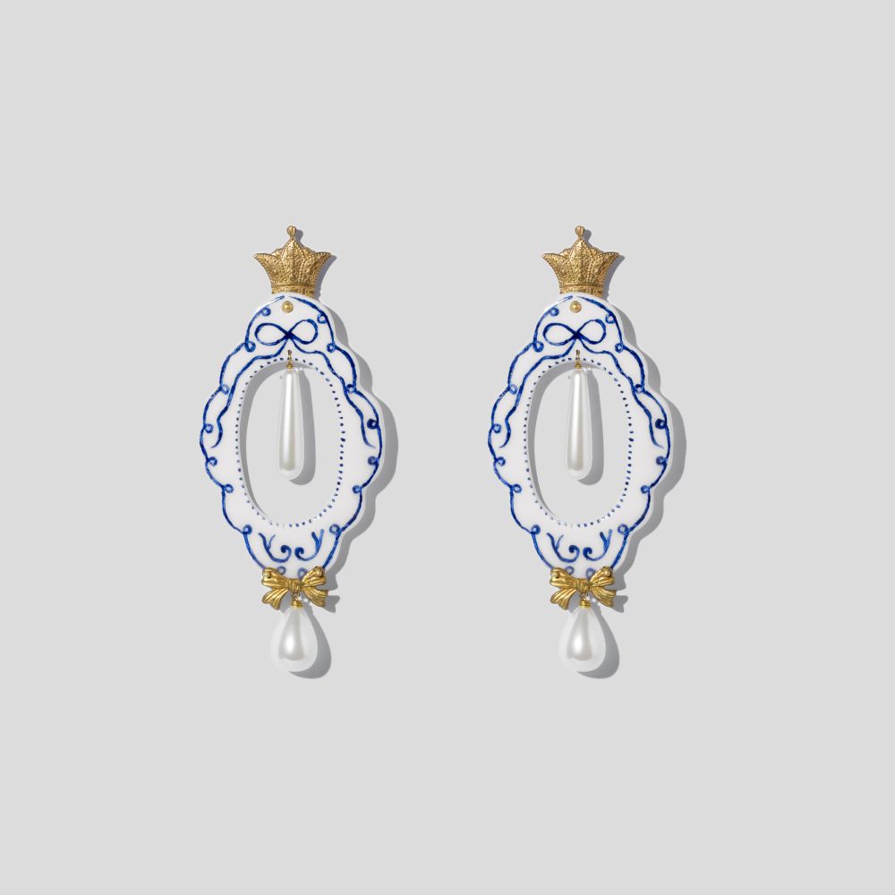 Picture of Women's ceramic and pearl earrings