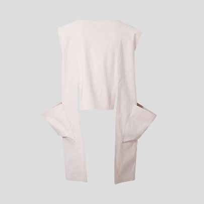 Picture of Cream pocket blouse