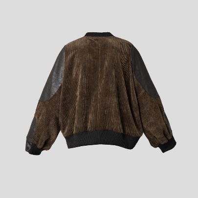 Picture of Green match velvet sweater