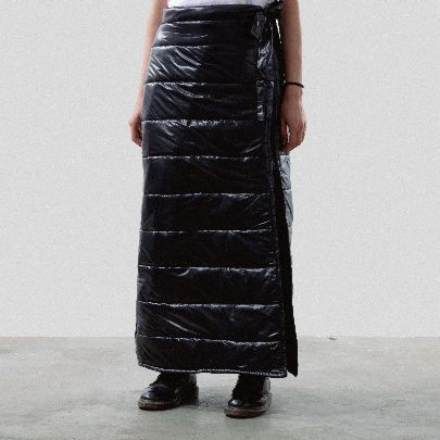 Picture of Women's long puffer skirt