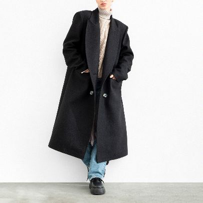 Picture of Black coat