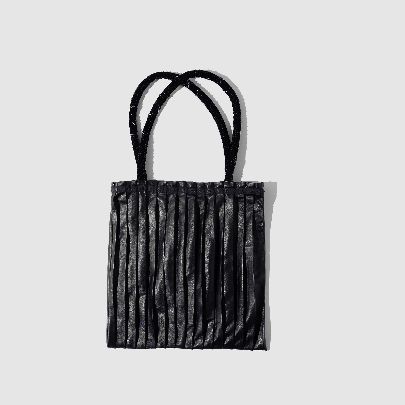 Picture of Women's big pleated bag