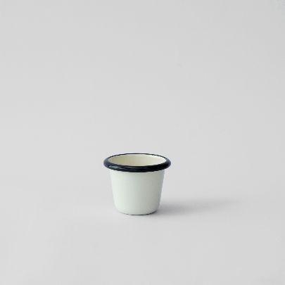 Picture of Black round vanilla espresso shot