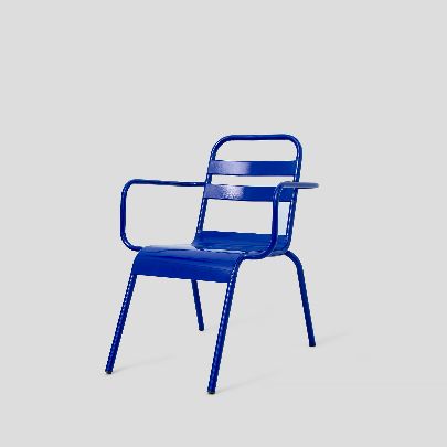 Picture of Navy chair with handle