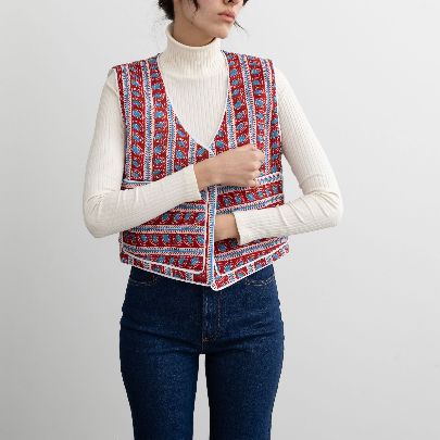 Picture of women's red vest