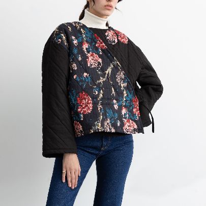 Picture of Black flowery jacket 