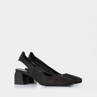 Picture of Women's black nubuck slingback pumps