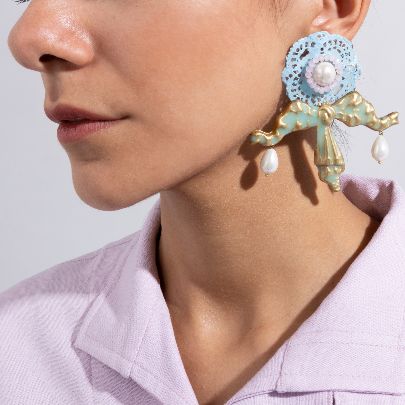 Picture of  Women's earrings with blue net and bow