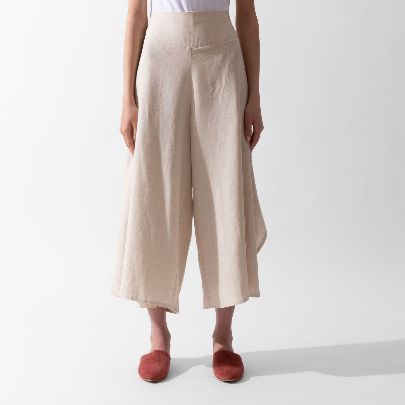 Picture of Women's cream linen pants