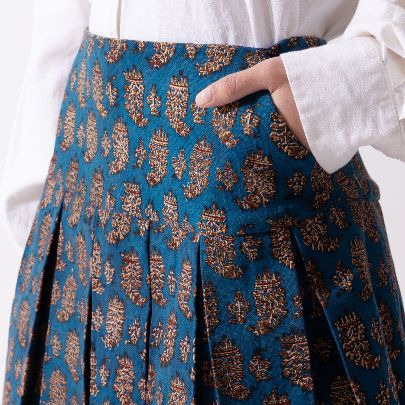 Picture of Women's pleated blue pencil skirt