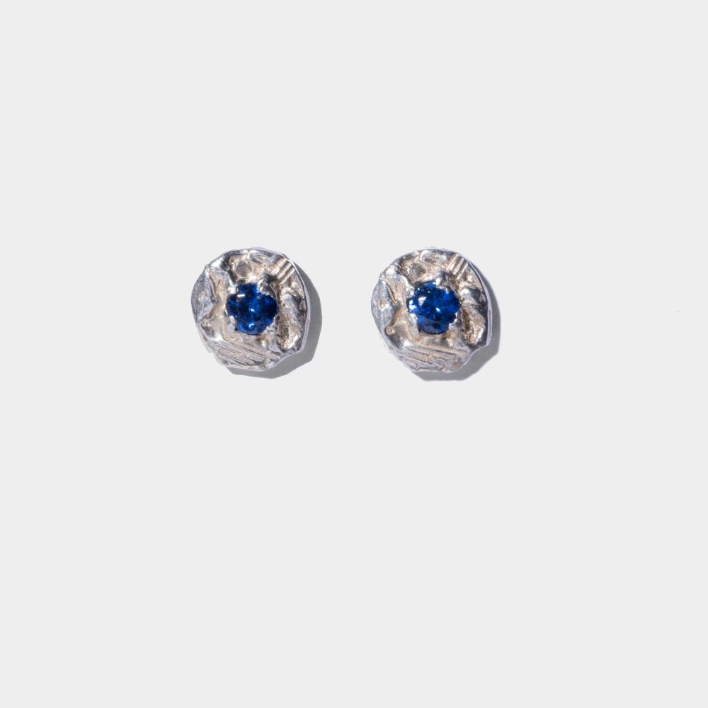 Picture of Women's lava silver earrings