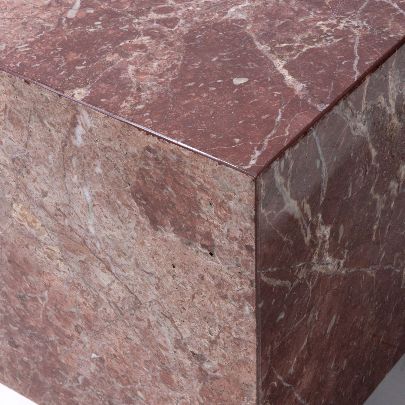 Picture of Crimson cubic stone stand