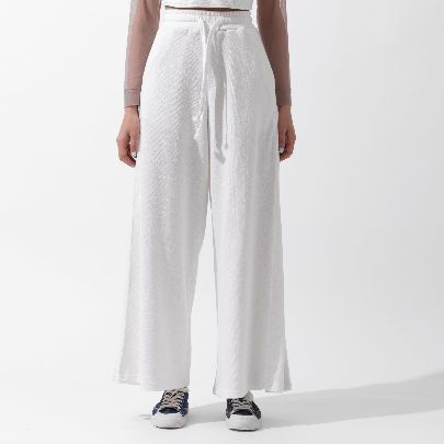 Picture of White women's trousers