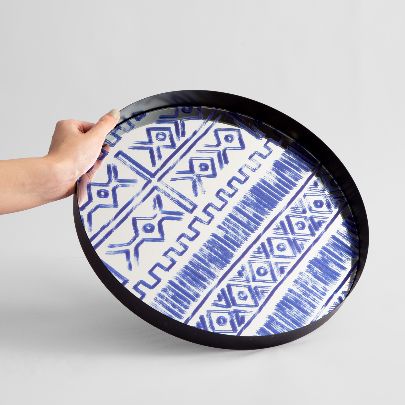 Picture of Patterned mirror tray 24