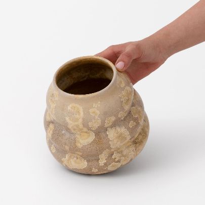 Picture of Step open ceramic vase