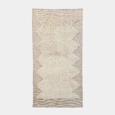 Picture of White wool rug 3