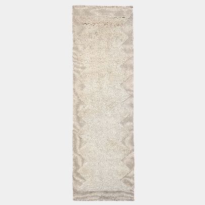 Picture of White wool rug 4