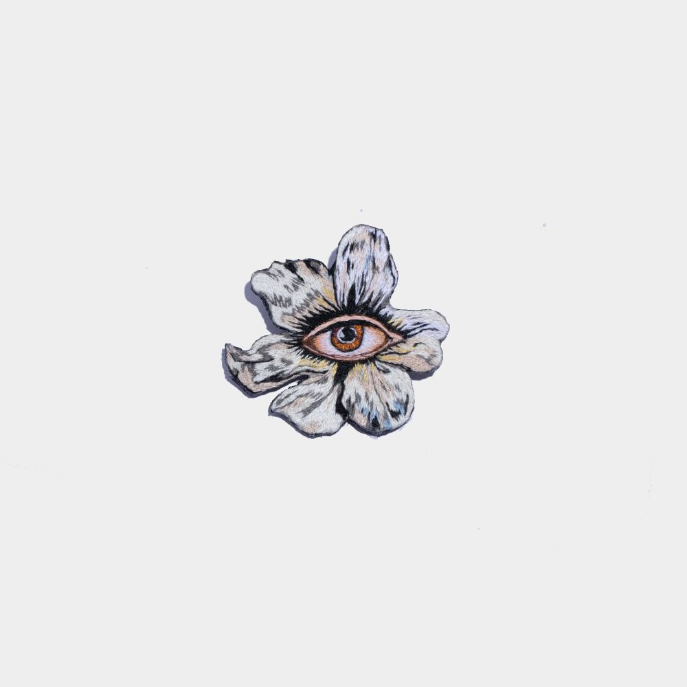 Picture of Eye brooch