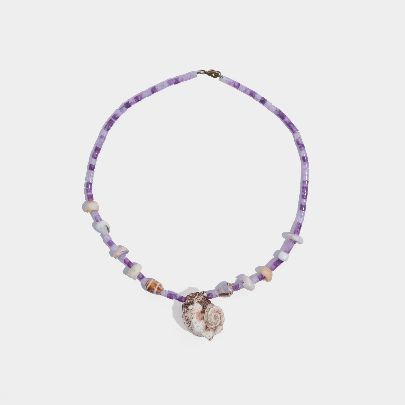 Picture of amethyst and shell necklace