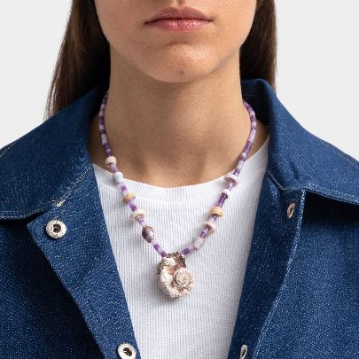 Picture of amethyst and shell necklace