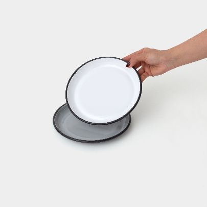 Picture of Round black Cream serving plate