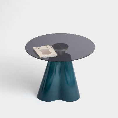 Picture of Blue aluminum table wheely