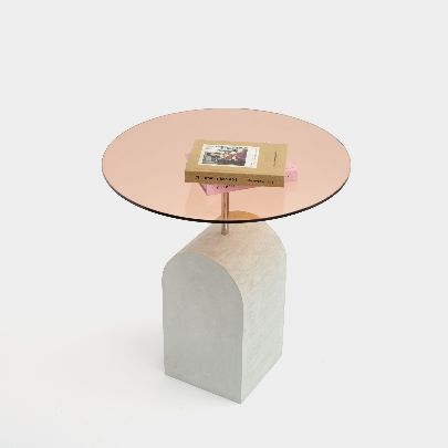 Picture of Medium table