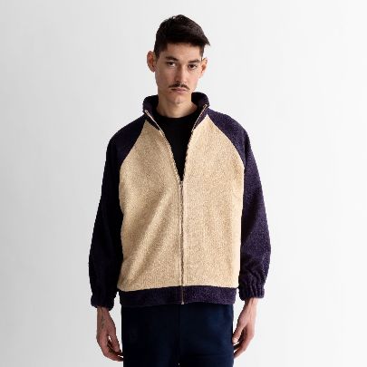 Picture of Eggplant cream towel sweatshirt