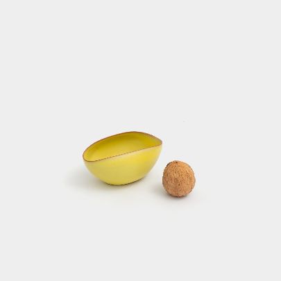 Picture of Yellow small ceramic bowl