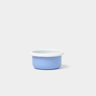 Picture of medium yogurt container light blue with white rim