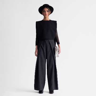 Picture of pleated waist trousers